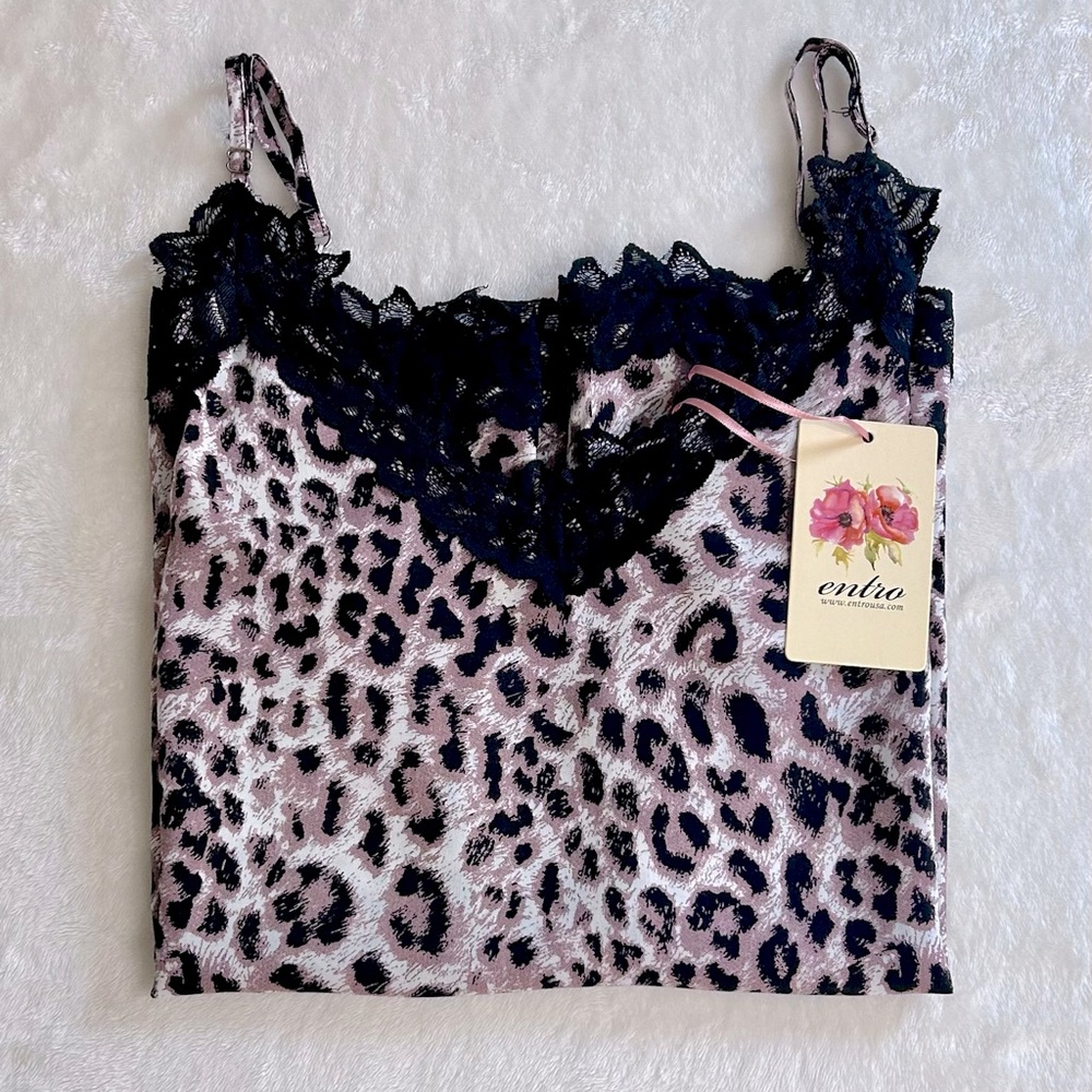 NWT Entro Women’s Animal Print Tank size Small